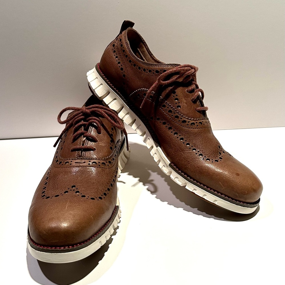 Cole Haan brown Grand OS shoes, size 8, excellent condition.